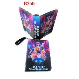 Album na 400 kart K-POP...